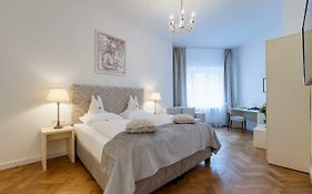 Boutique Hotel Goldenes Lamm Villach